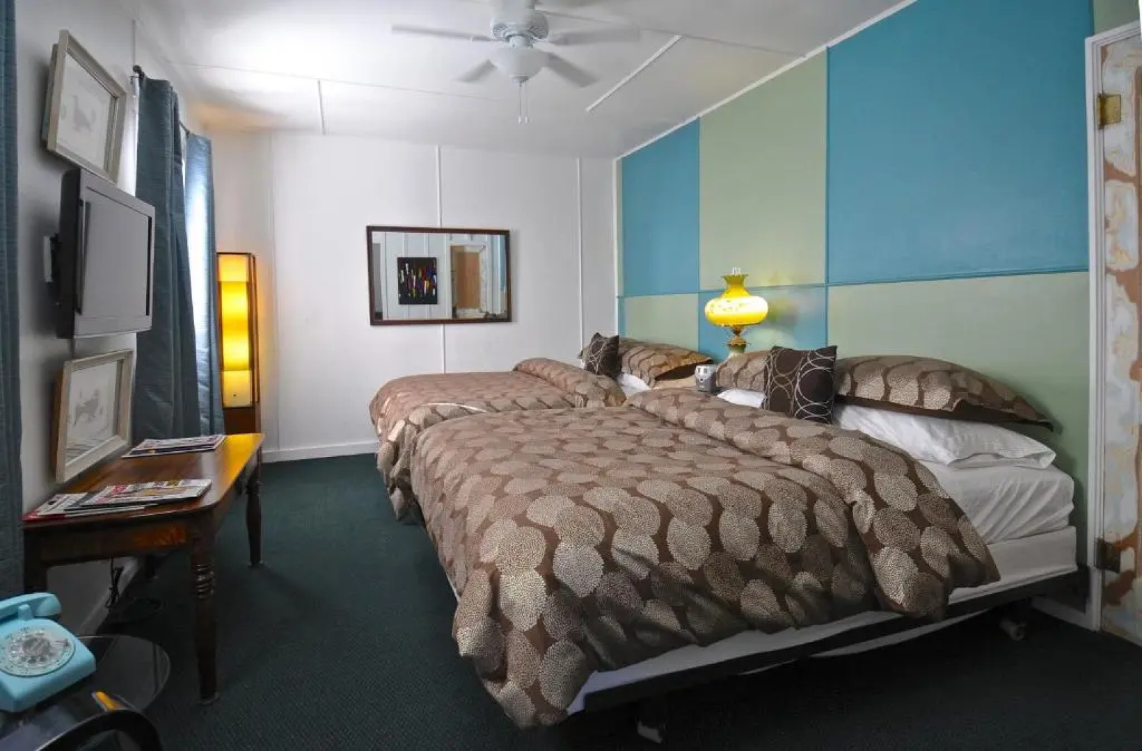 The Motor Lodge
