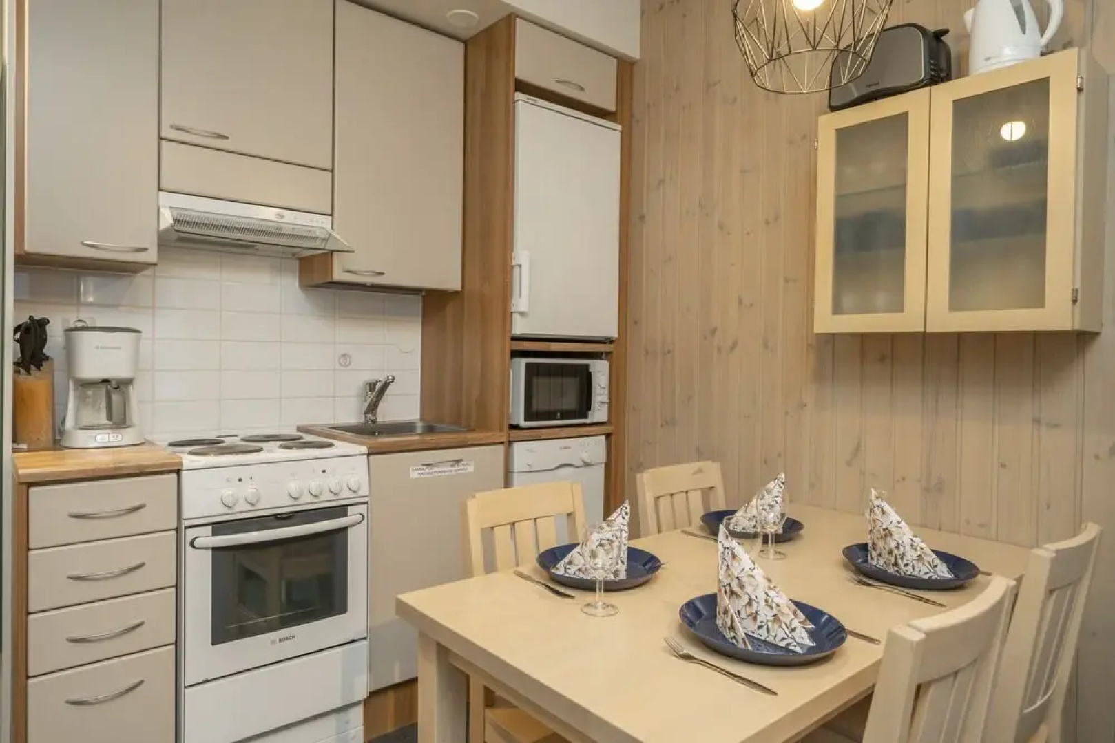 Ski-Inn RukaTonttu