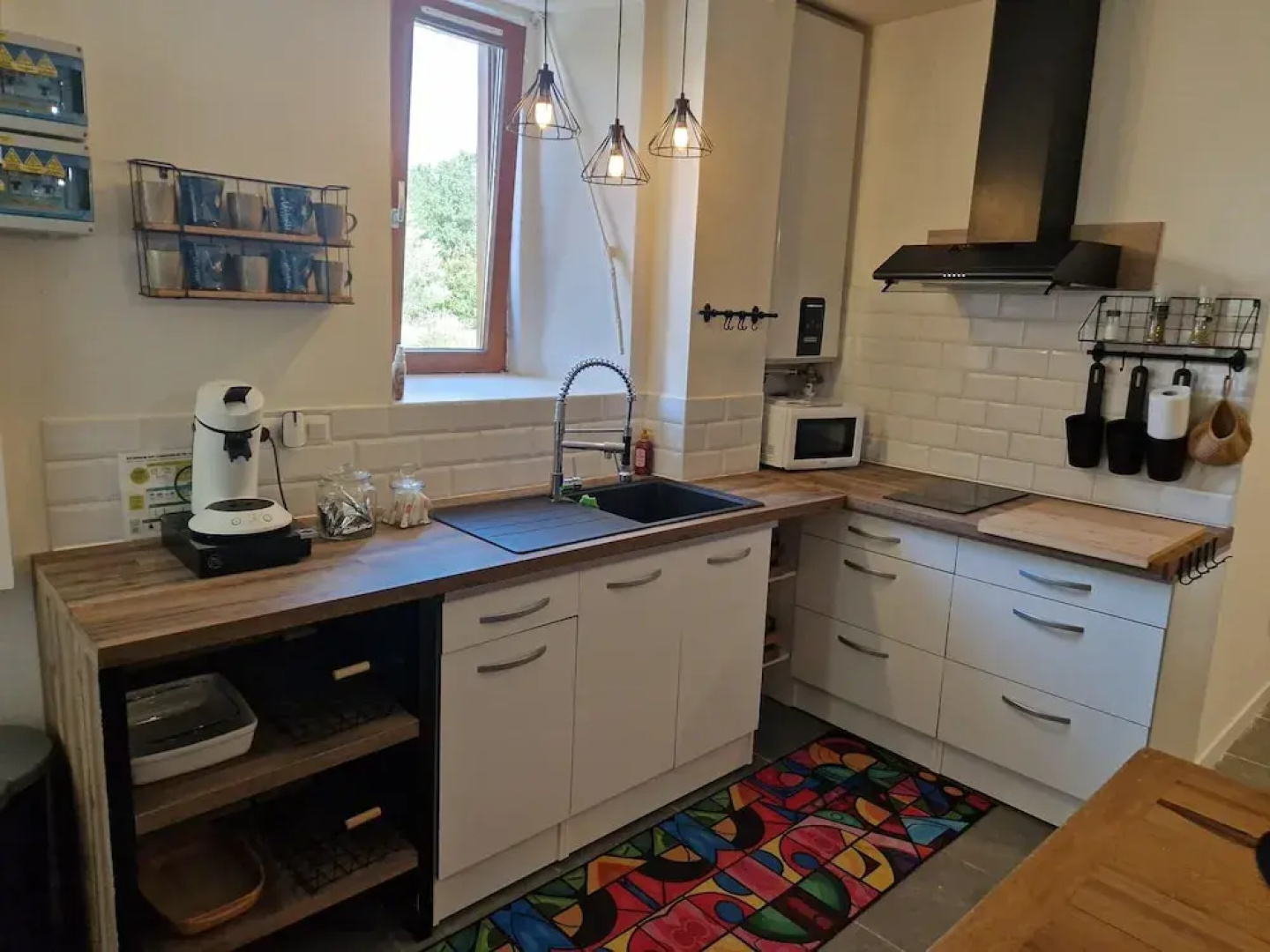 Apartment With Swimming Pool, Wifi