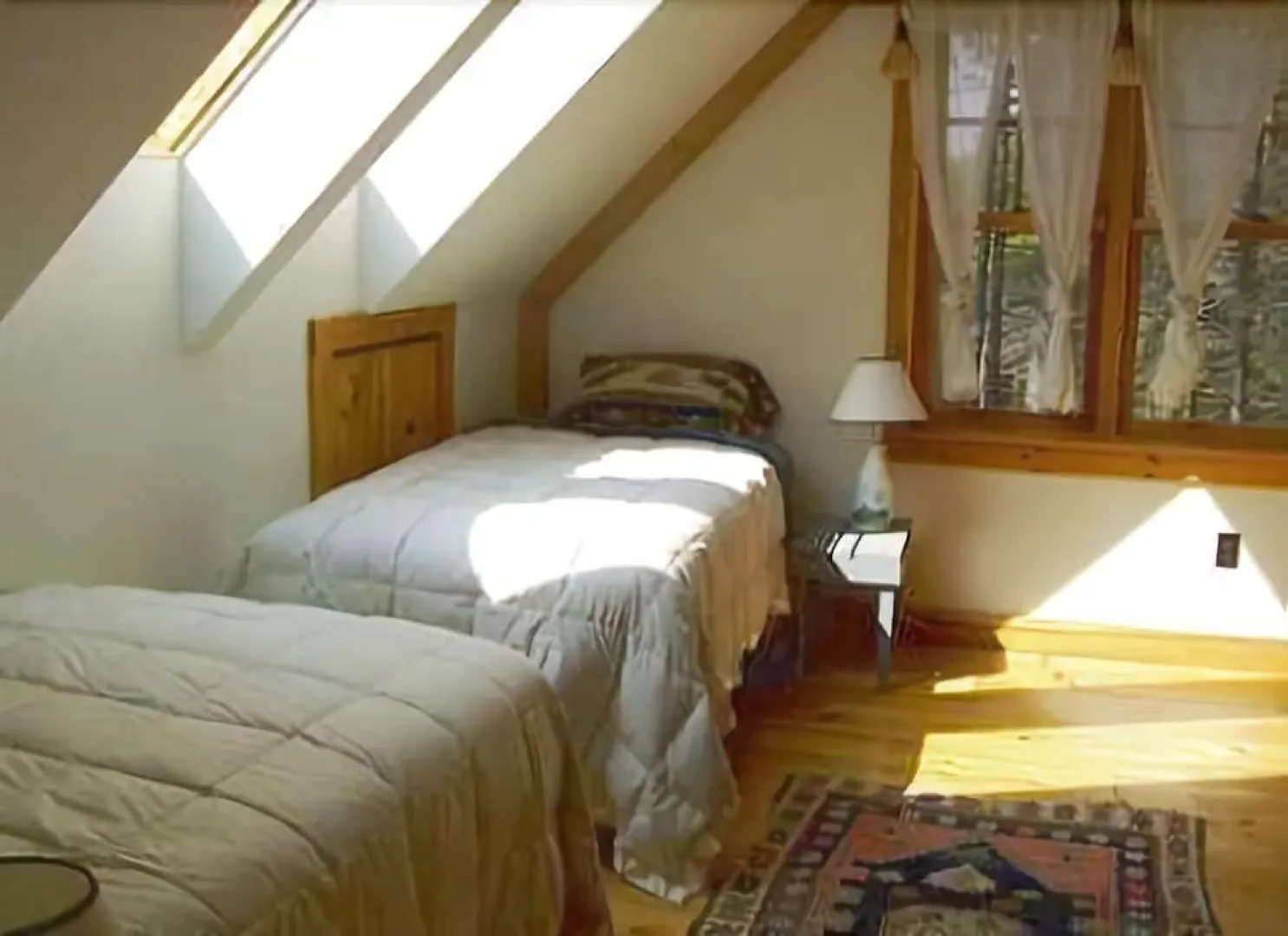 Wolfhound Cottage - One Bedroom Home