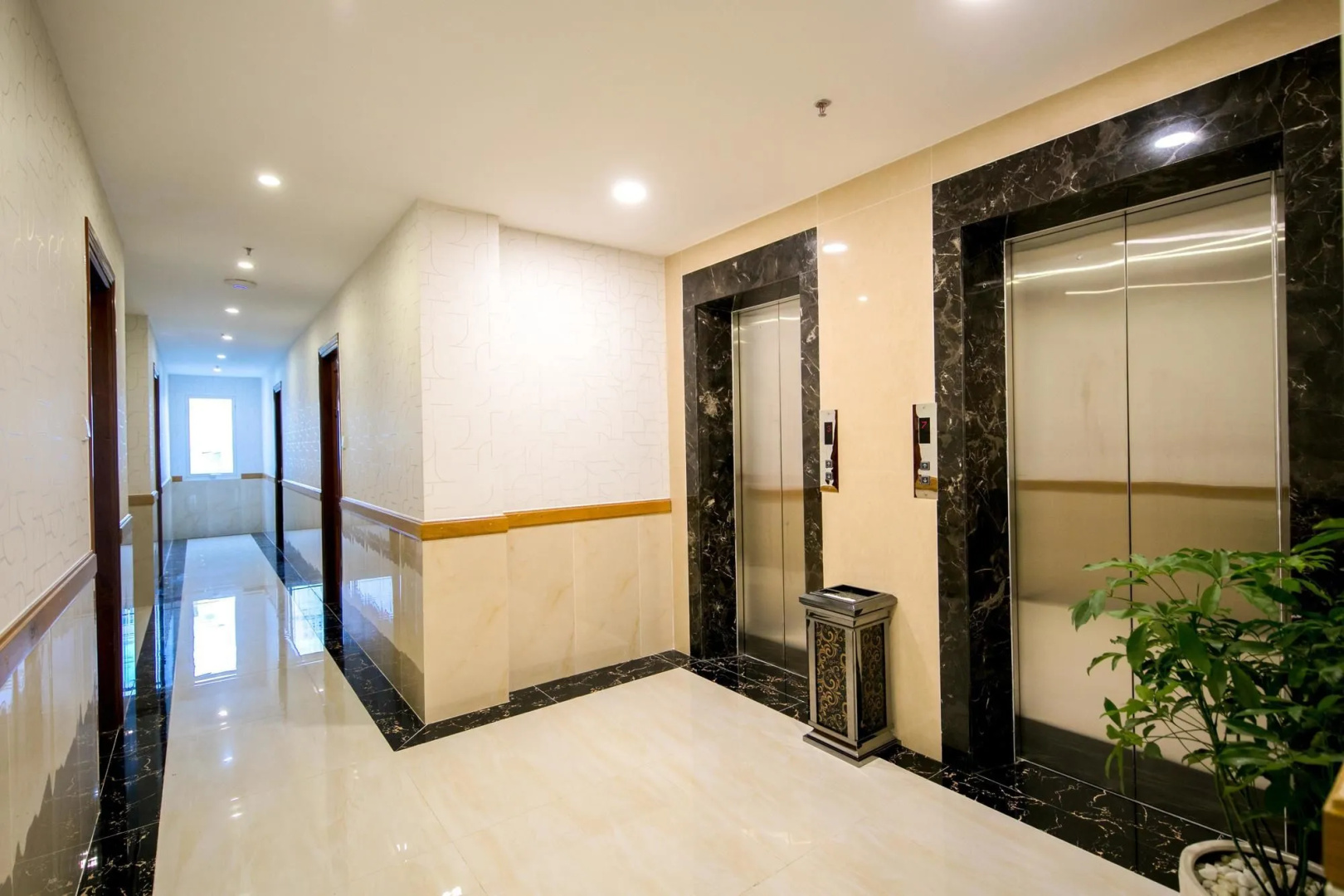 Le Saigon Hotel