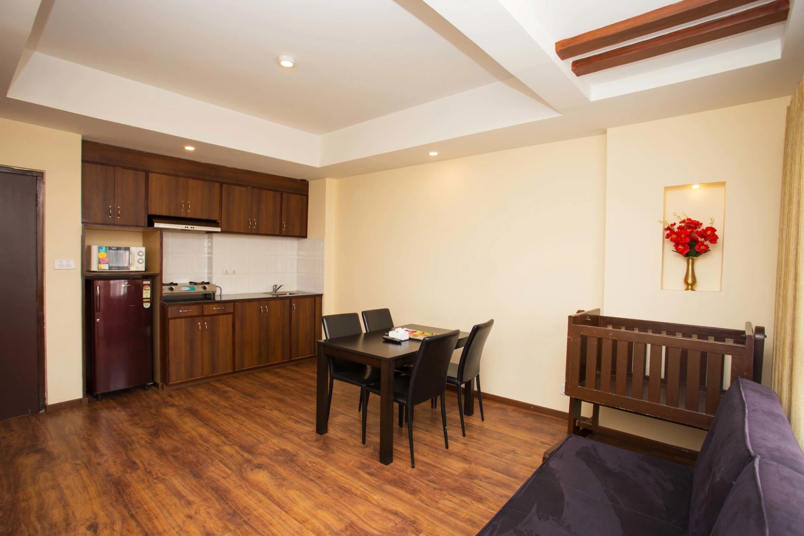 Hotel Jay Suites