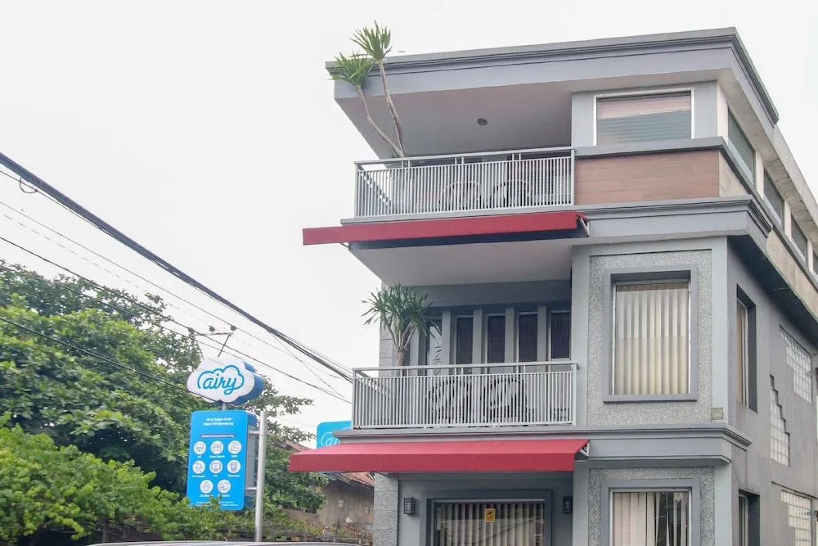 Airy Dago Golf Raya 49 Bandung