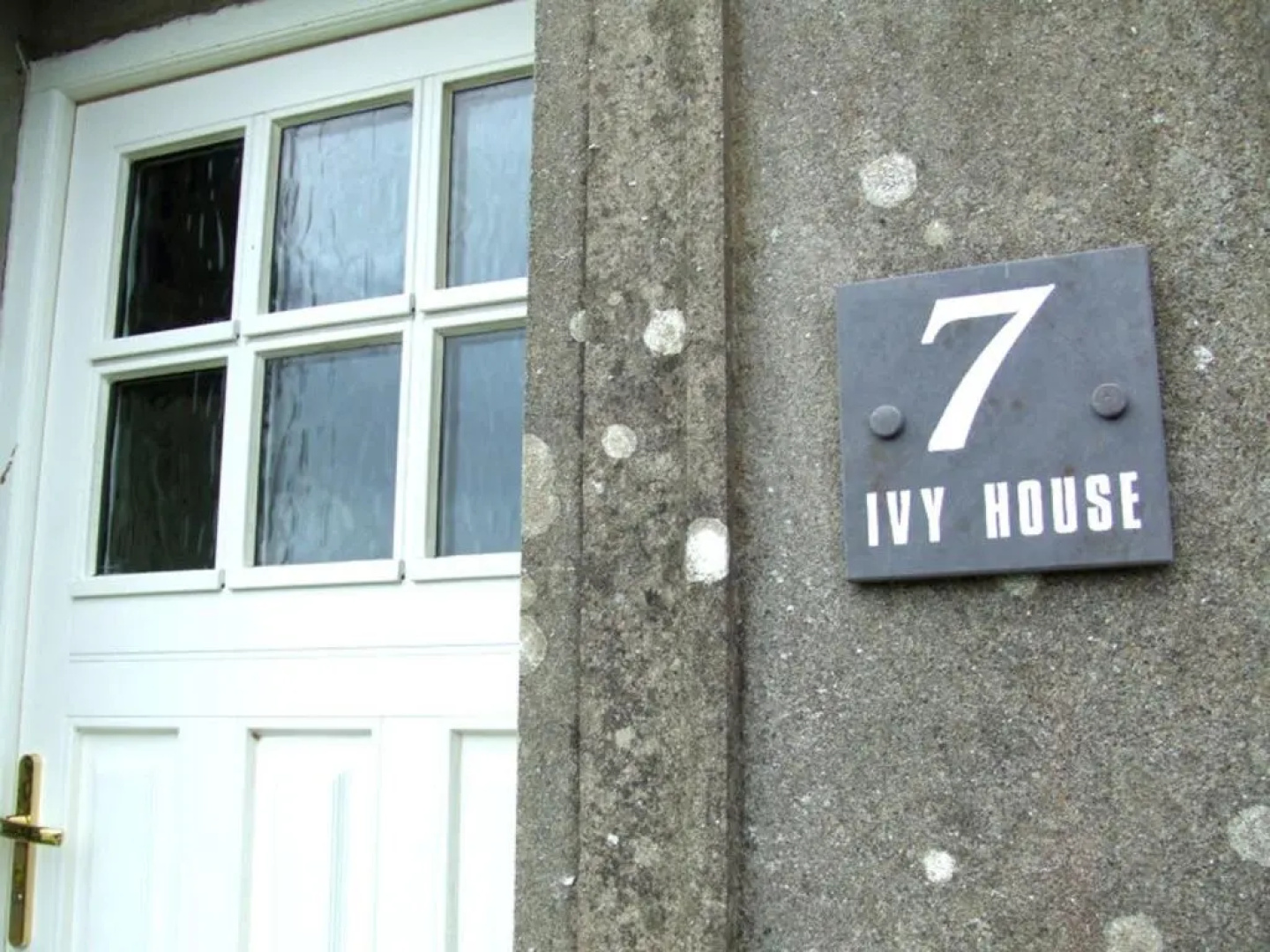 Ivy House Holiday Home