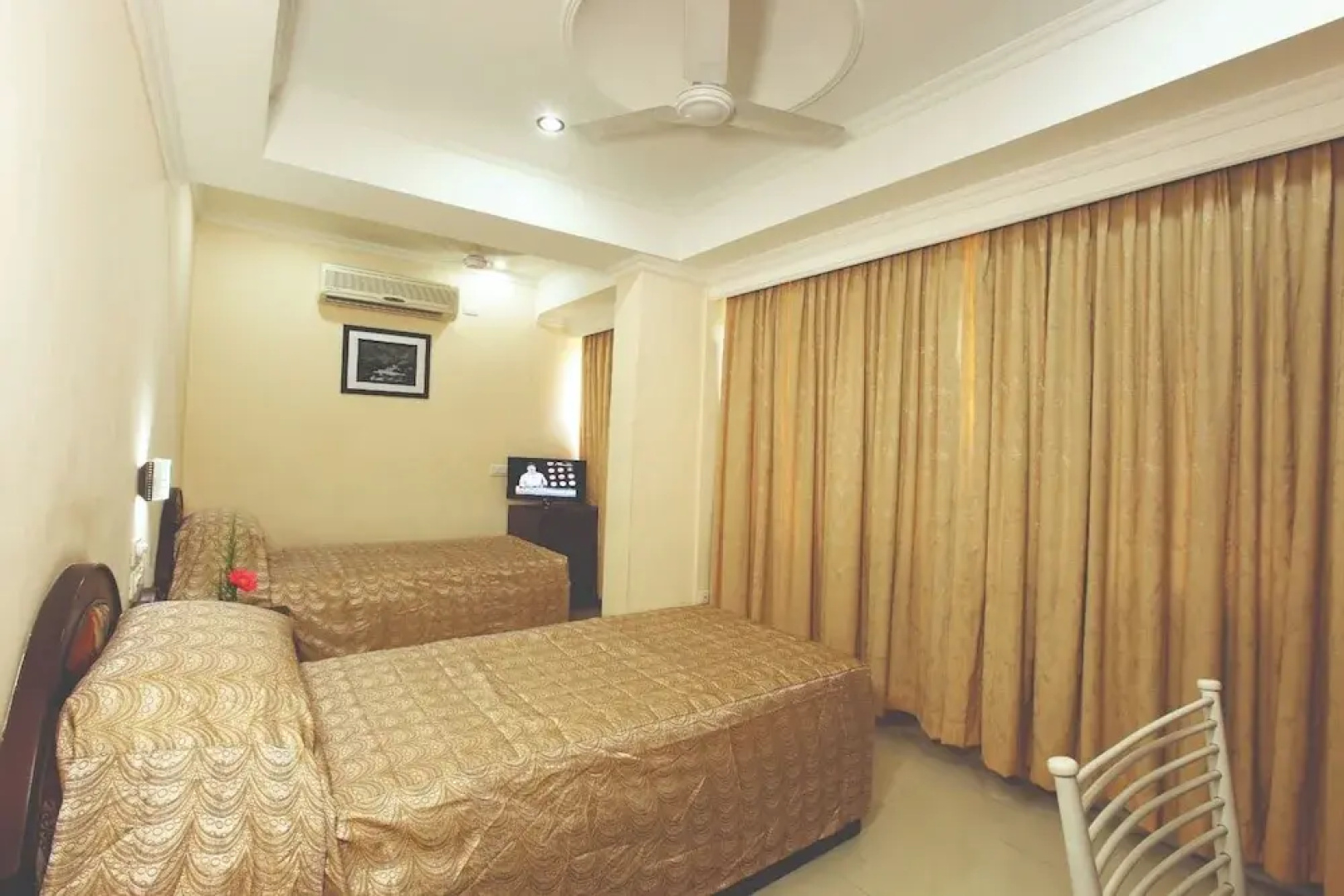 Hotel Indraprastha Kayamkulam