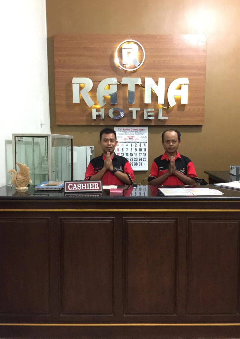Hotel Ratna