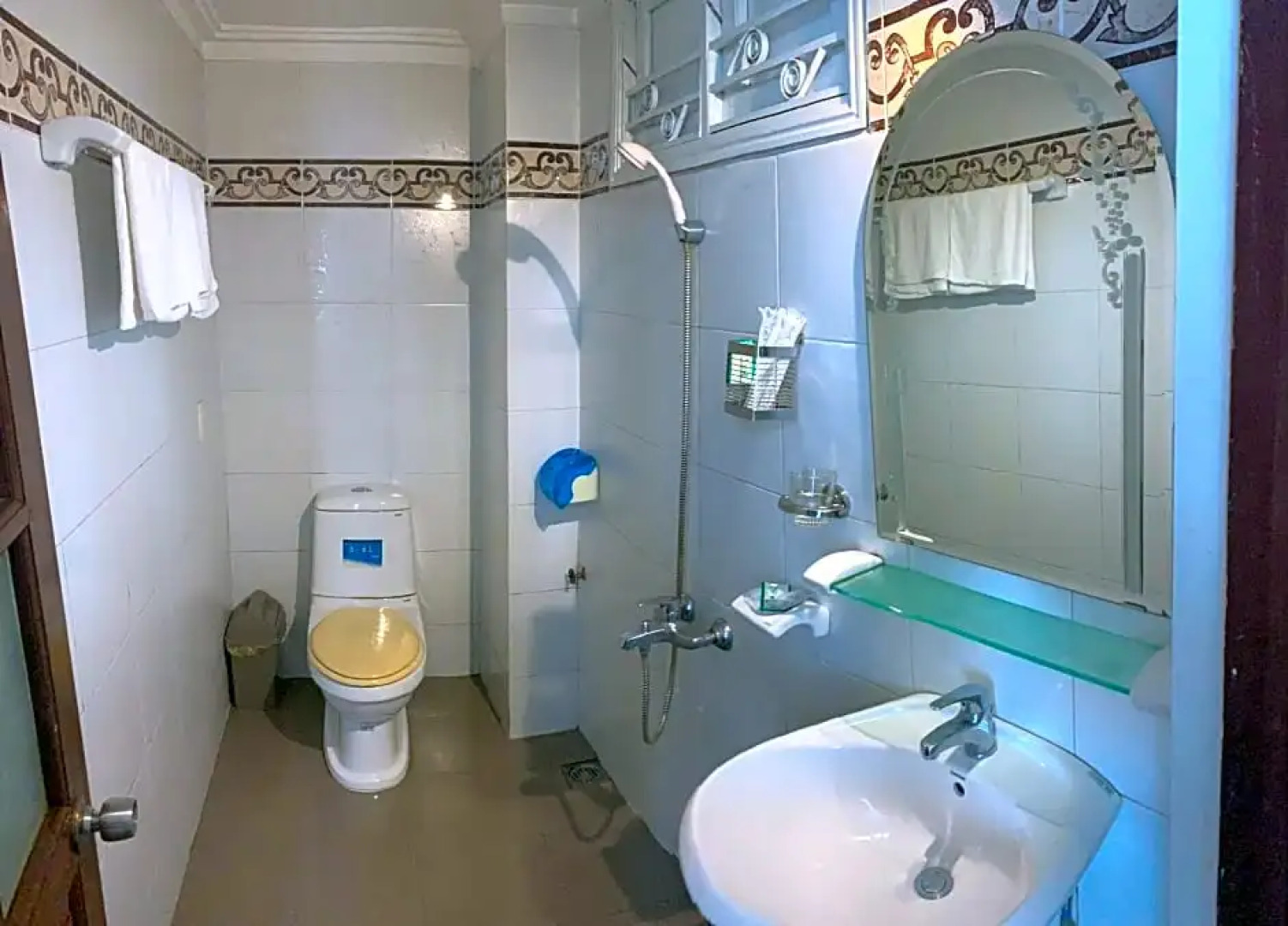 Dalat 24h Guest House