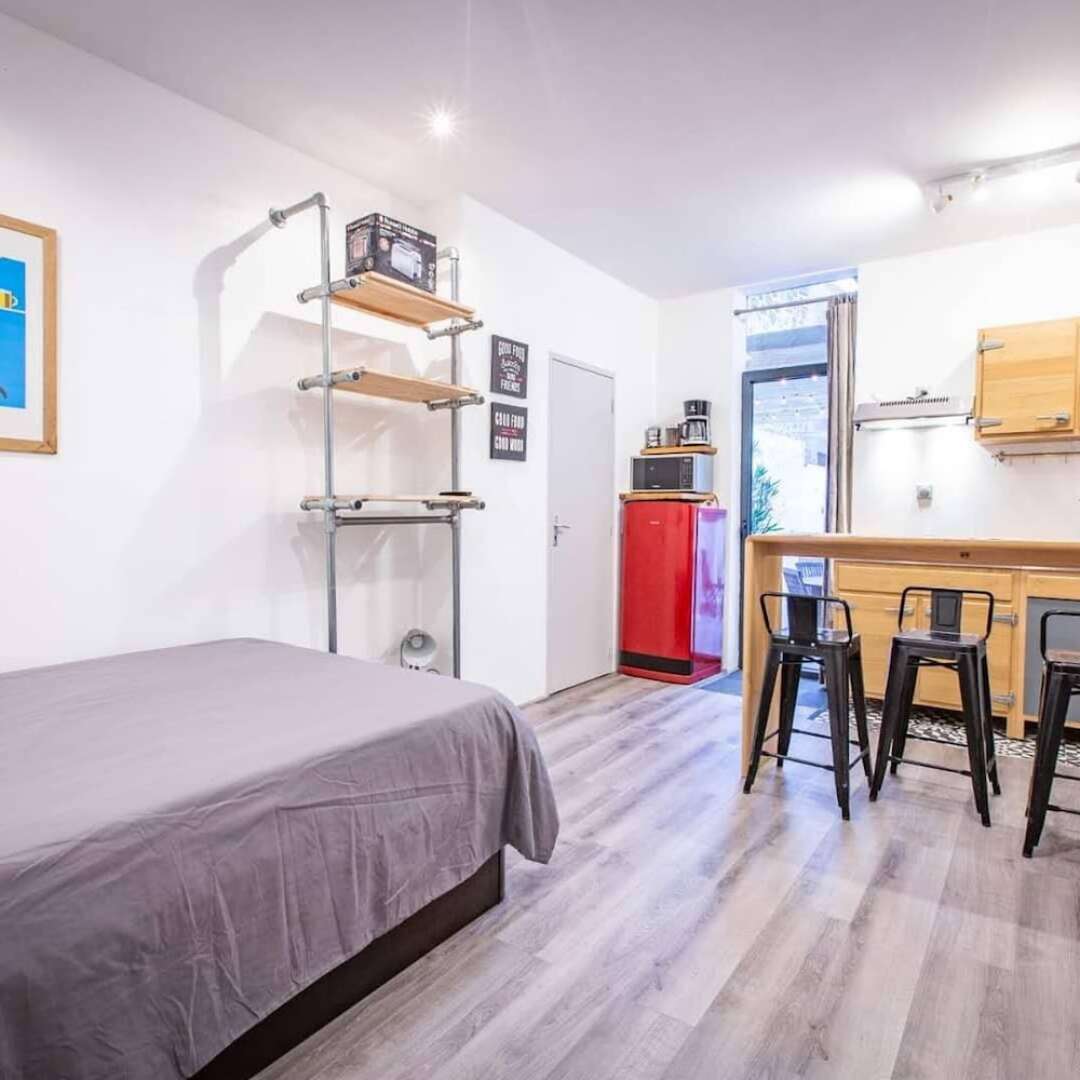 Studio in Brive-la-gaillarde, With Wonderful City View, Furnished Terrace and Wifi