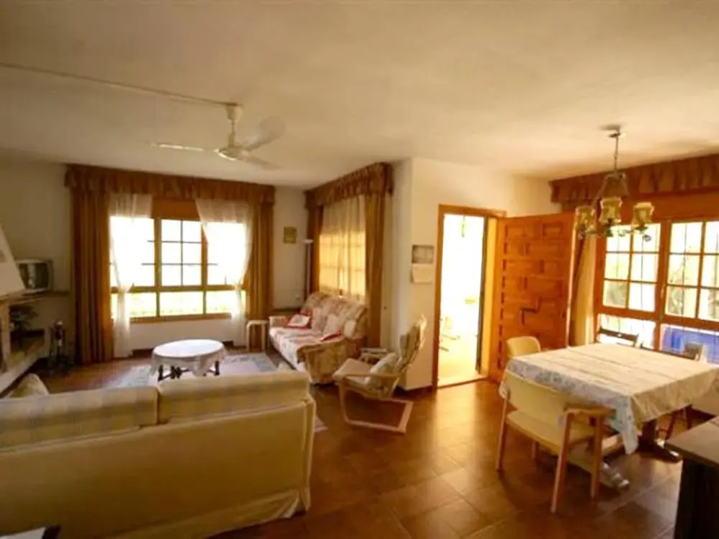 Villa With 3 Bedrooms in Sant Joan D'alacant, With Private Pool, Enclo