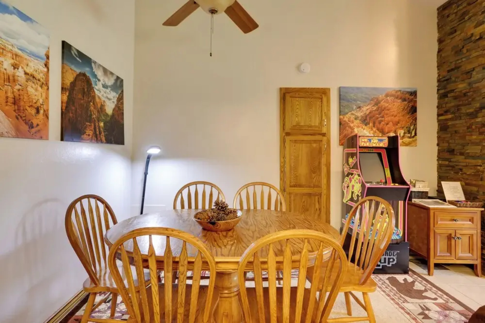 Ski-in/ski-out Brian Head Condo w/ Pool Access!