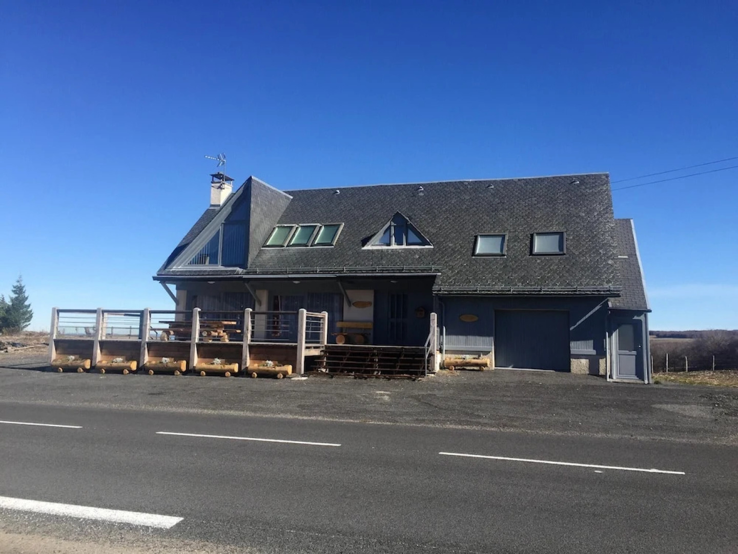 Chalet With 2 Bedrooms in Laguiole, With Wonderful Mountain View, Furn