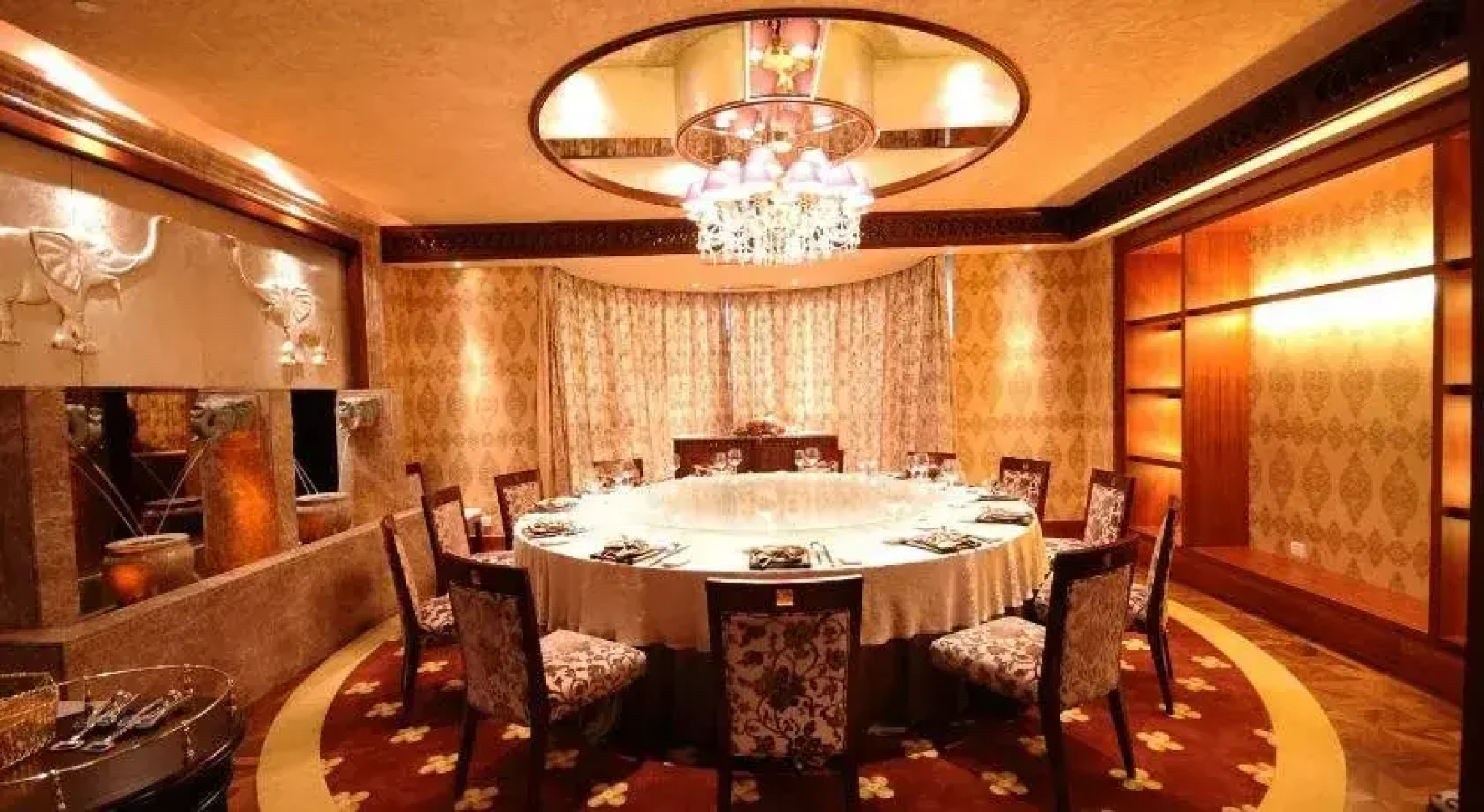 Ningbo World Hotel