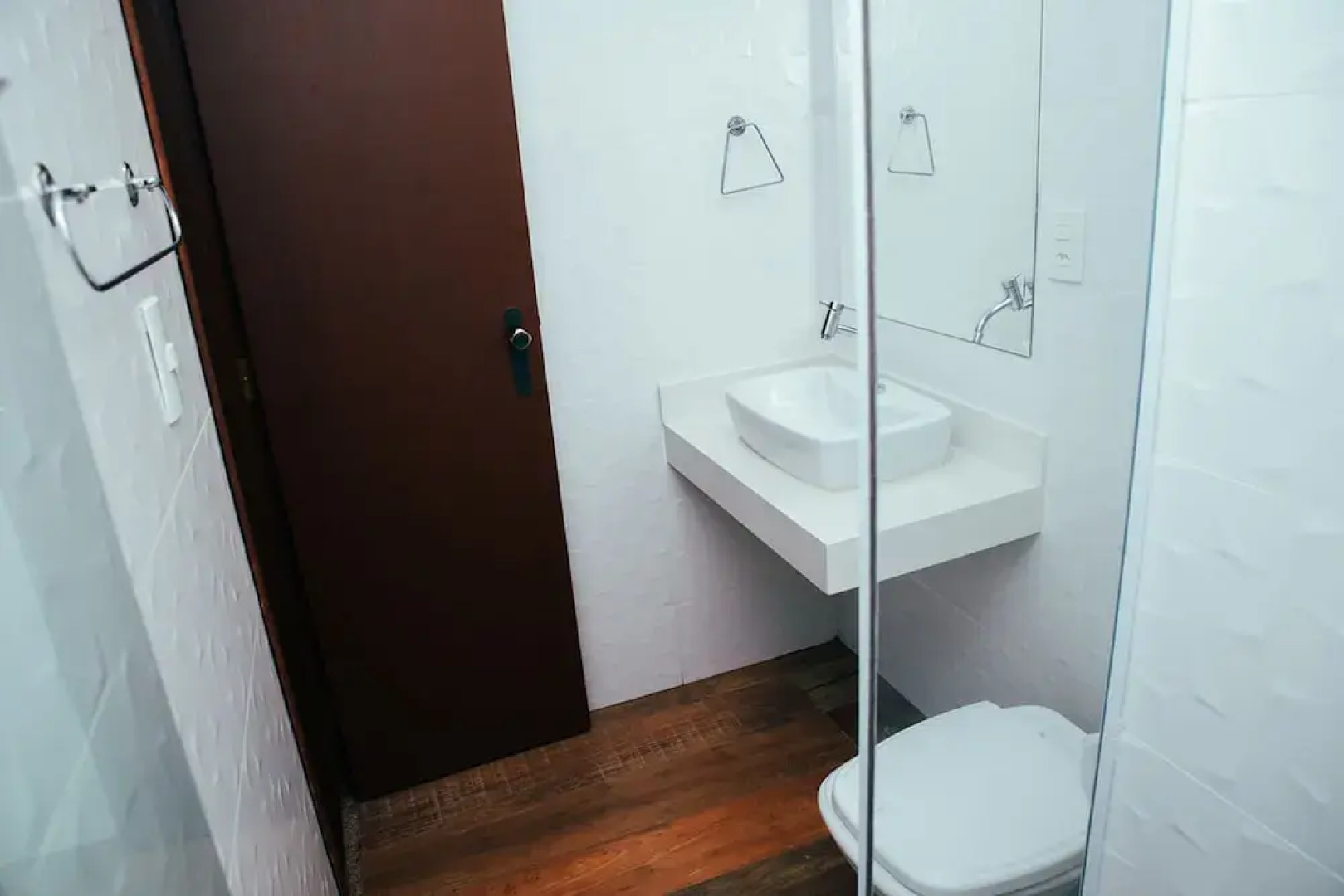 Apto com Wi-fi e em Cascatinha Juiz de Fora MG