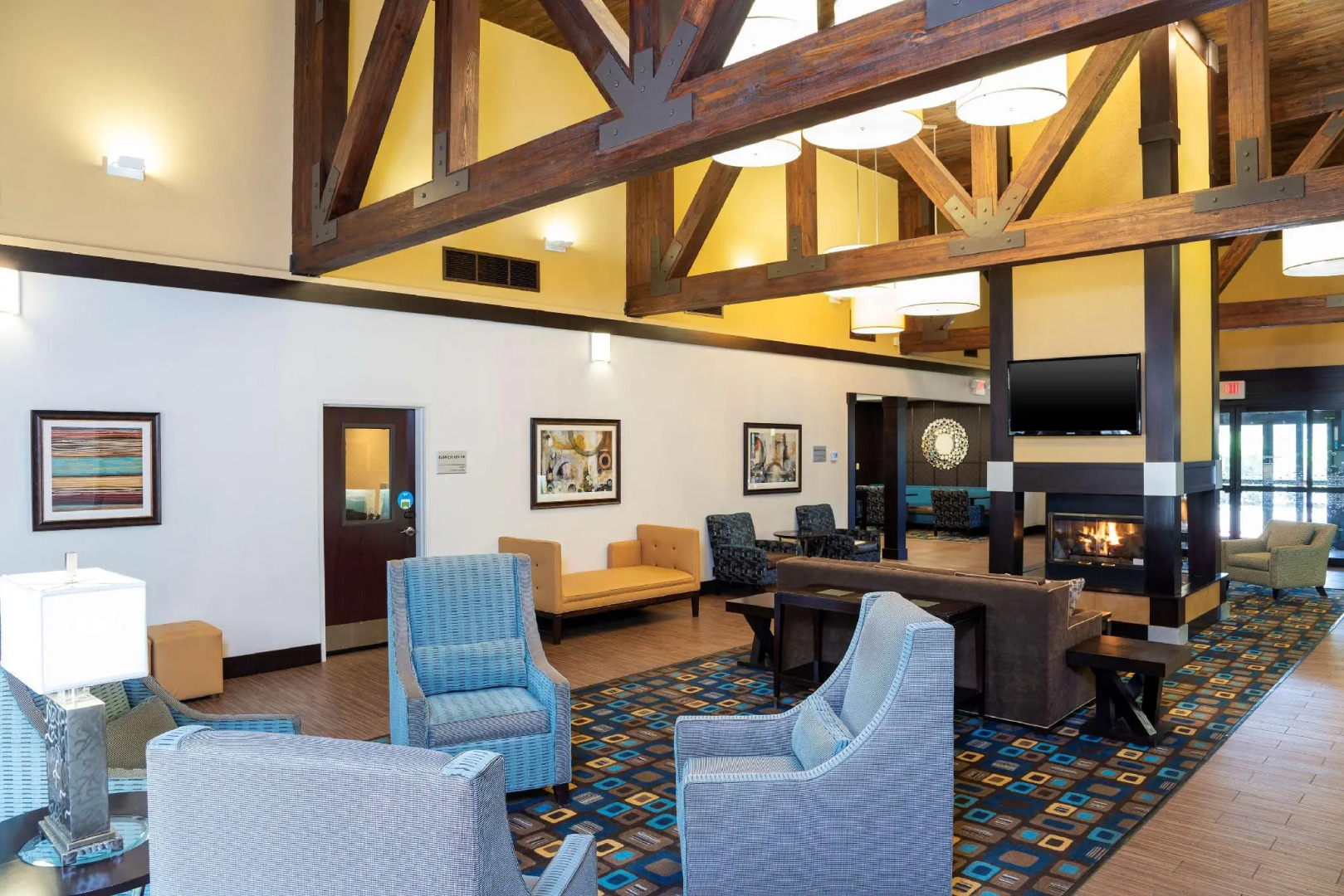 Hampton Inn & Suites Cleveland-Airport/Middleburg Heights