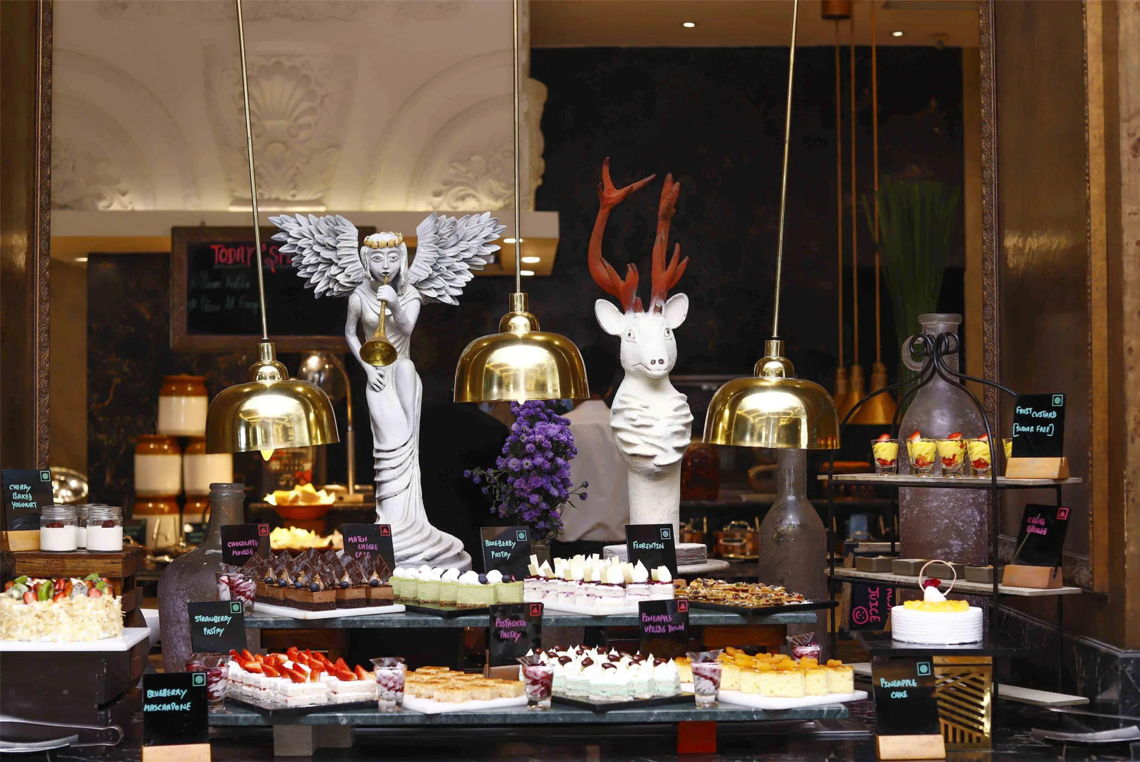 Radisson Blu MBD Hotel Noida