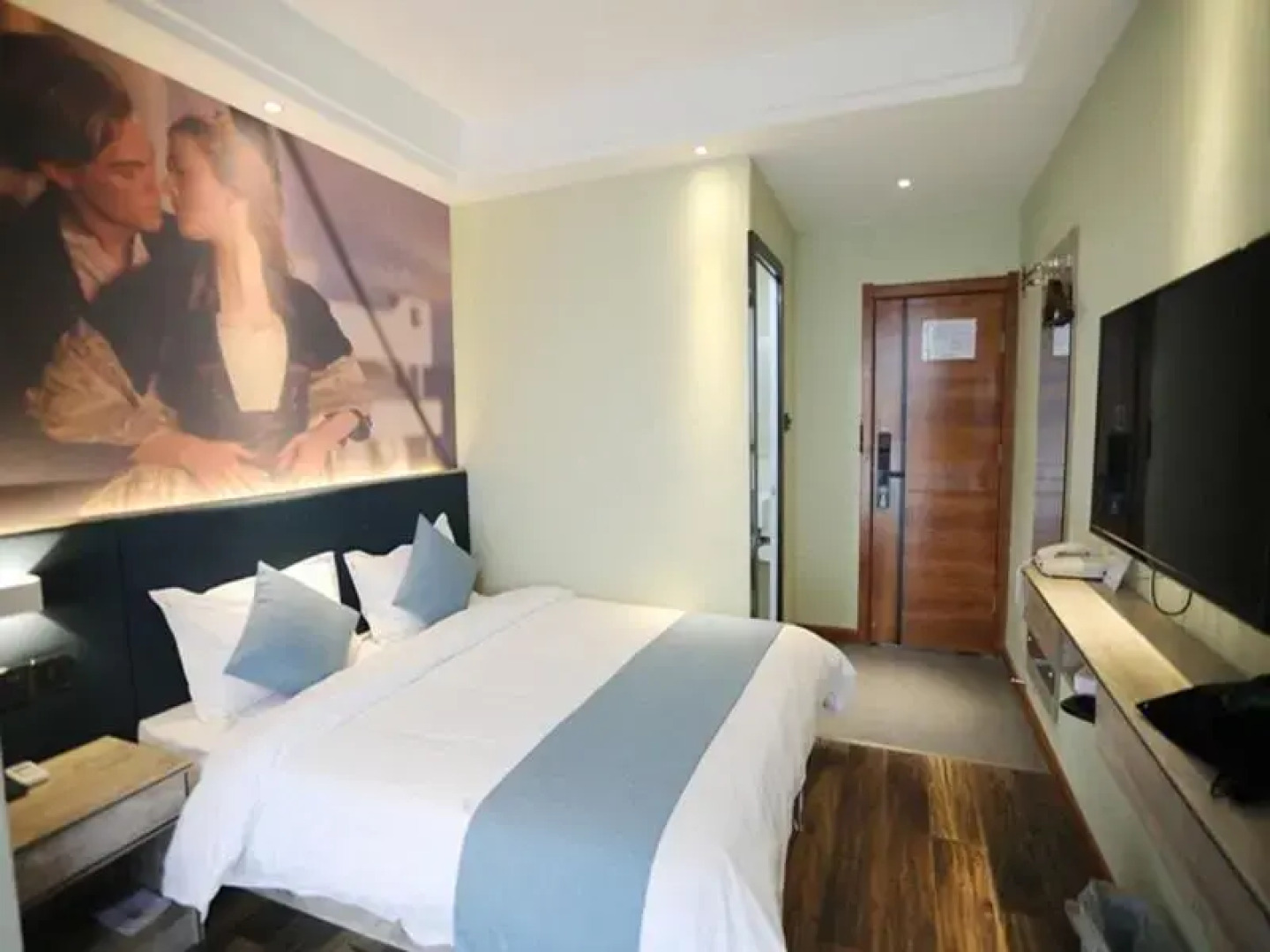 Shell Hotel (Kaifeng Grum Tower Plaza)