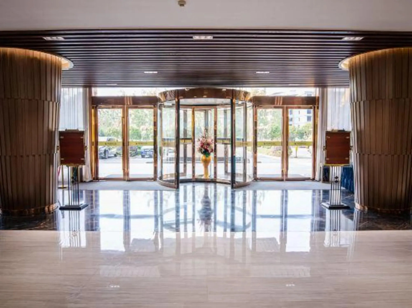 Ronggang International Hotel