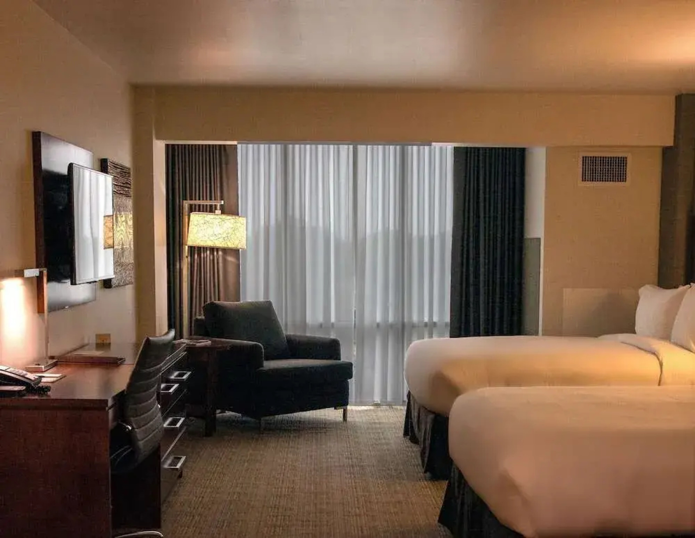 Holiday Inn Omaha Southwest