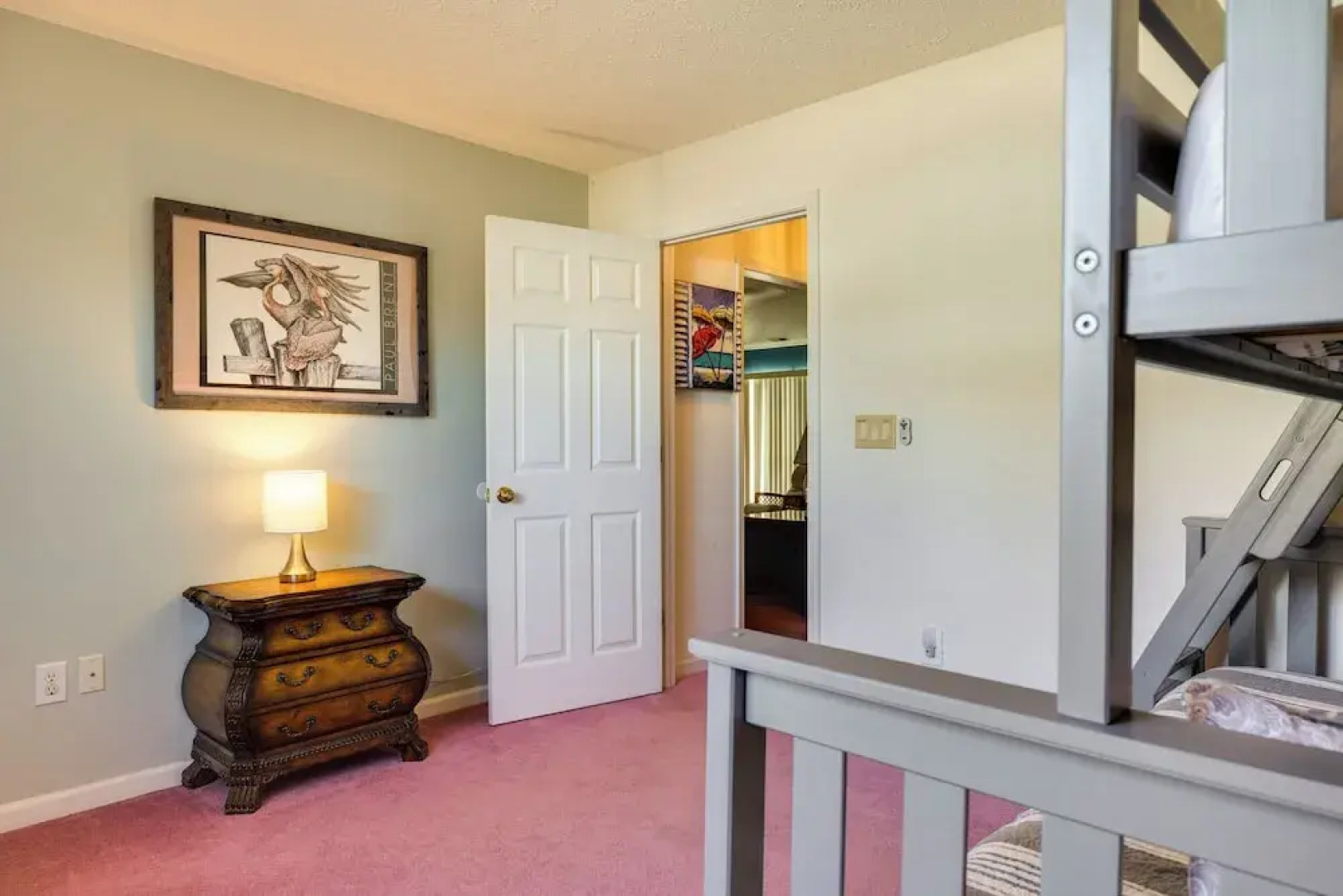 Pine Knoll Shores Getaway - Walk to Beach!