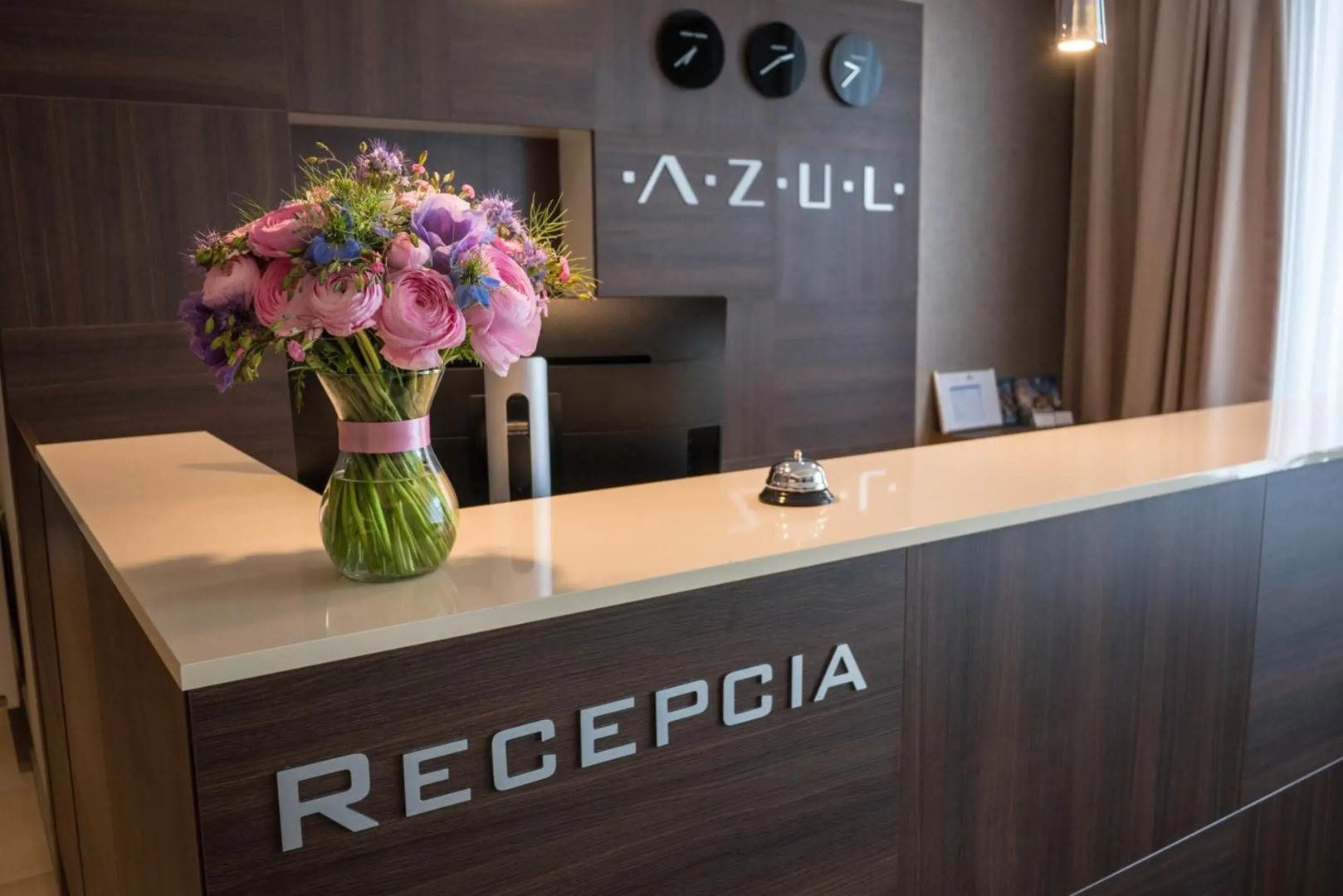 AZUL Hotel & Restaurant