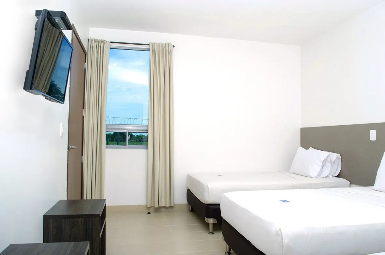 Hotel Las Olas Planeta Rica