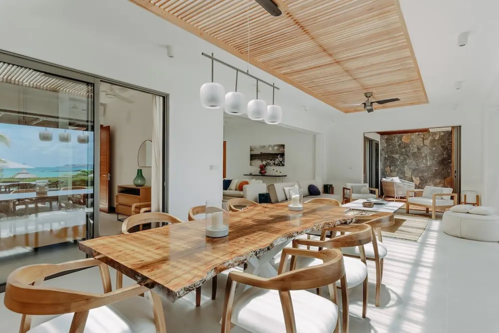 Peninsula Beach Villa with LOV