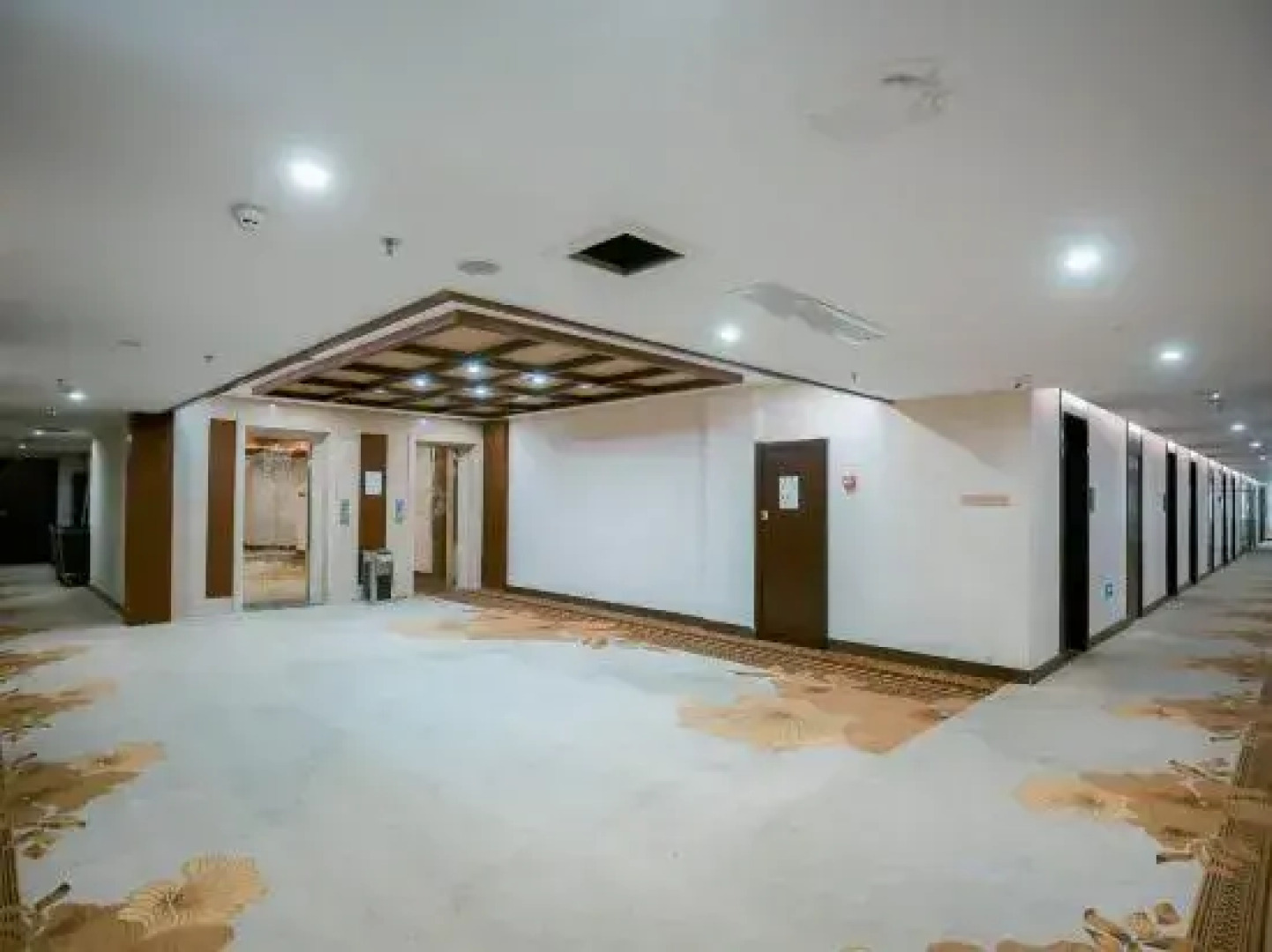 Mount Sanqing Tianlun International Hotel