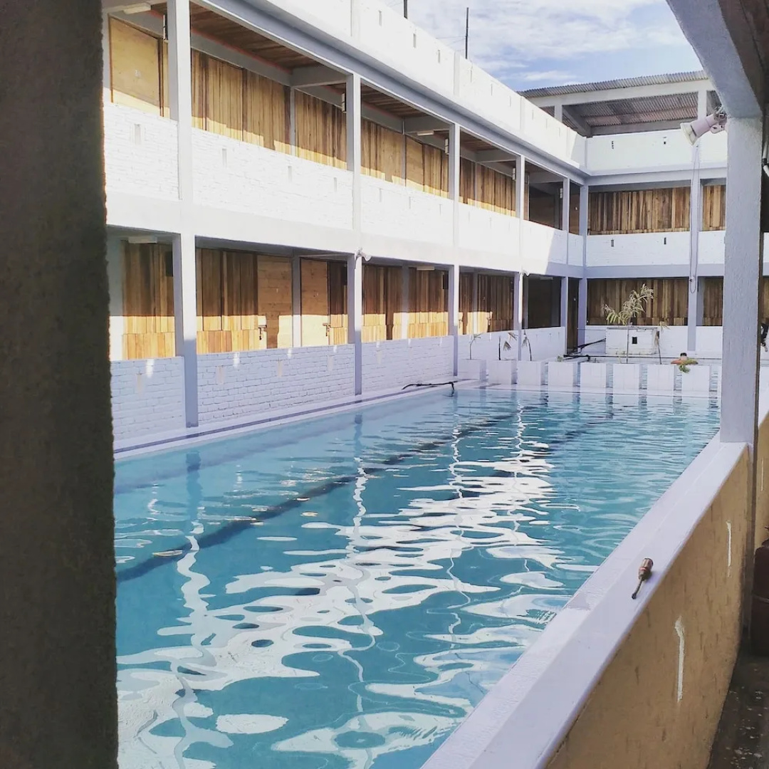 Pavilion Inn Hotel