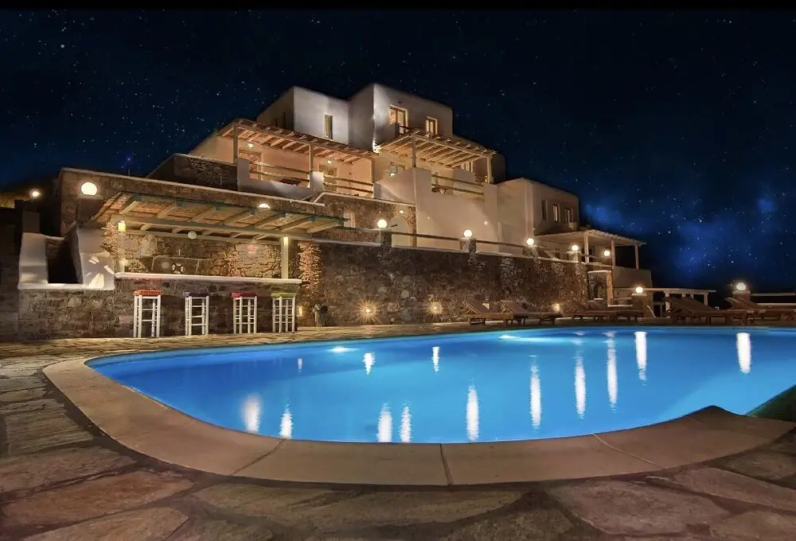 Mykonian Leisure Villas & Suites