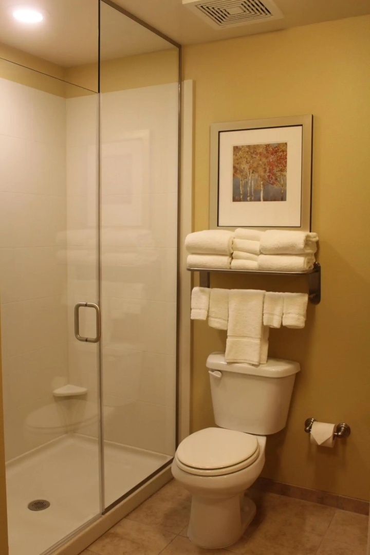 MainStay Suites Watford City - Event Center
