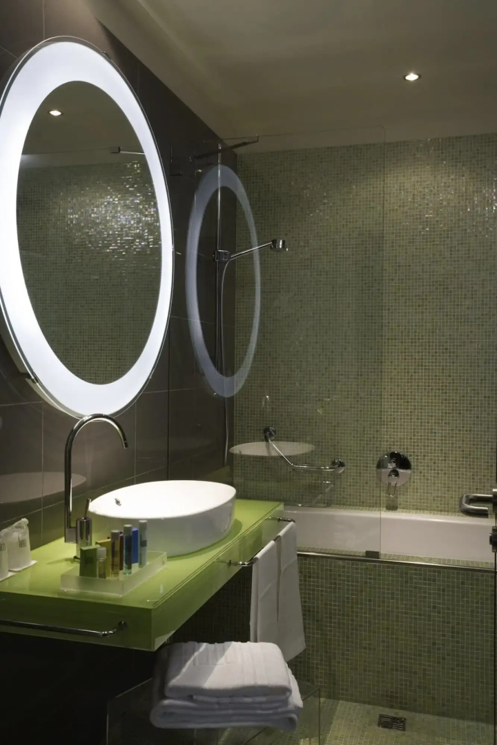 UNA HOTELS T Hotel Cagliari