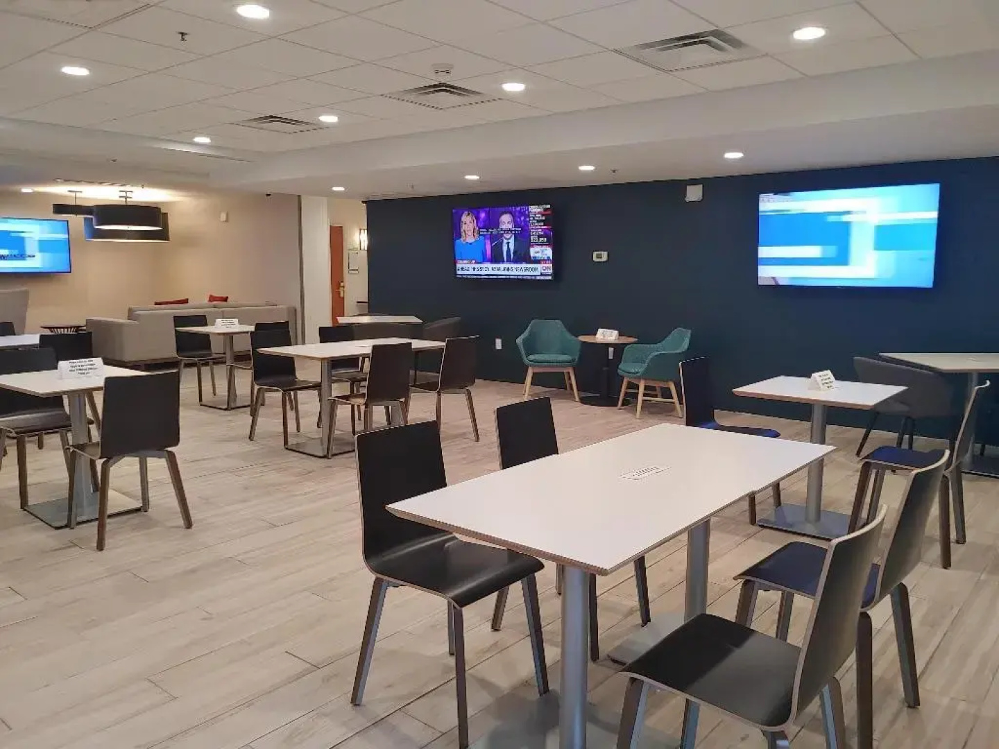 Holiday Inn & Suites Ann Arbor Univ Michigan Area by IHG