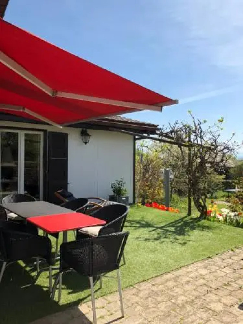 Maison au bord du lac