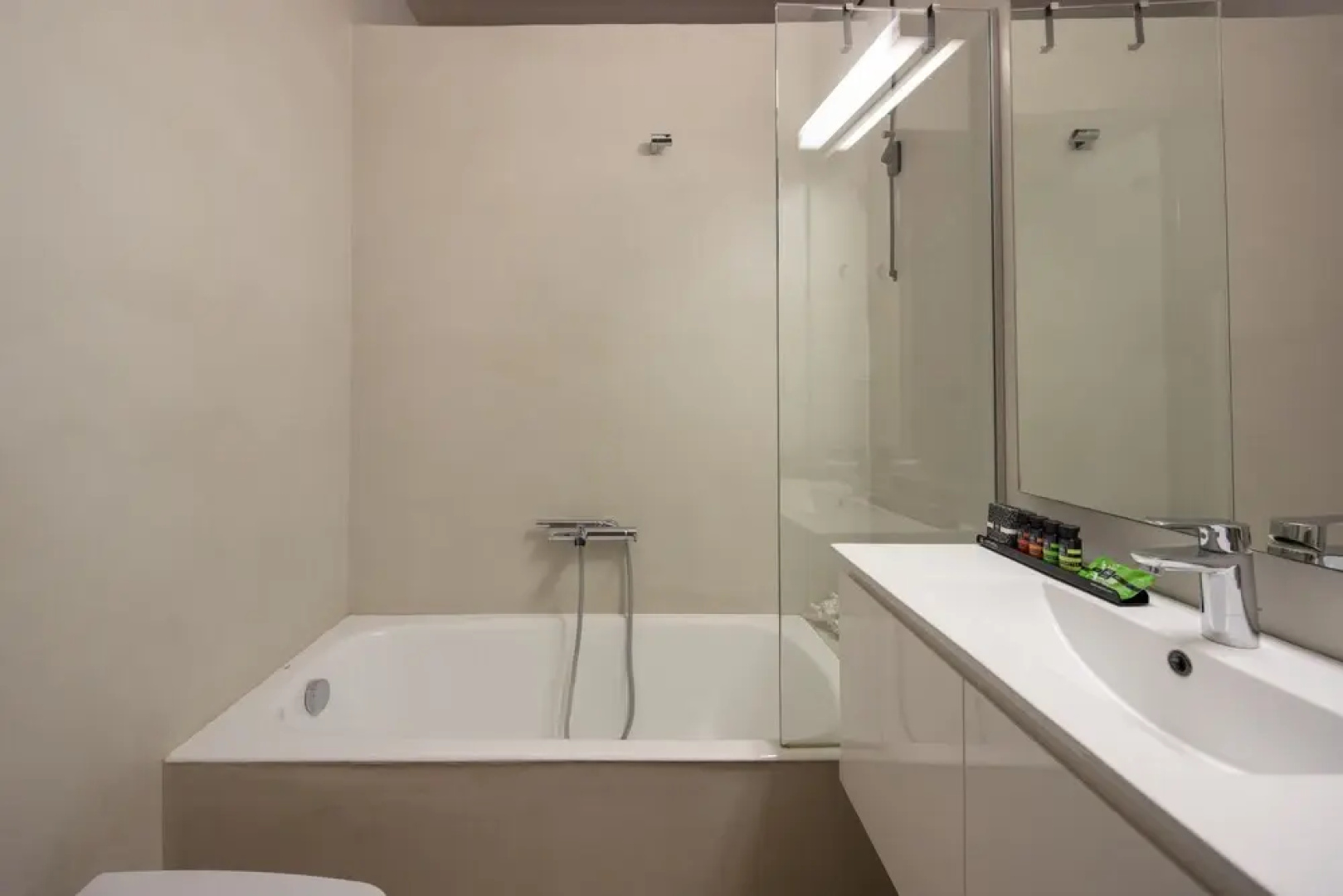 Elaia Luxury Apartments Glyfada