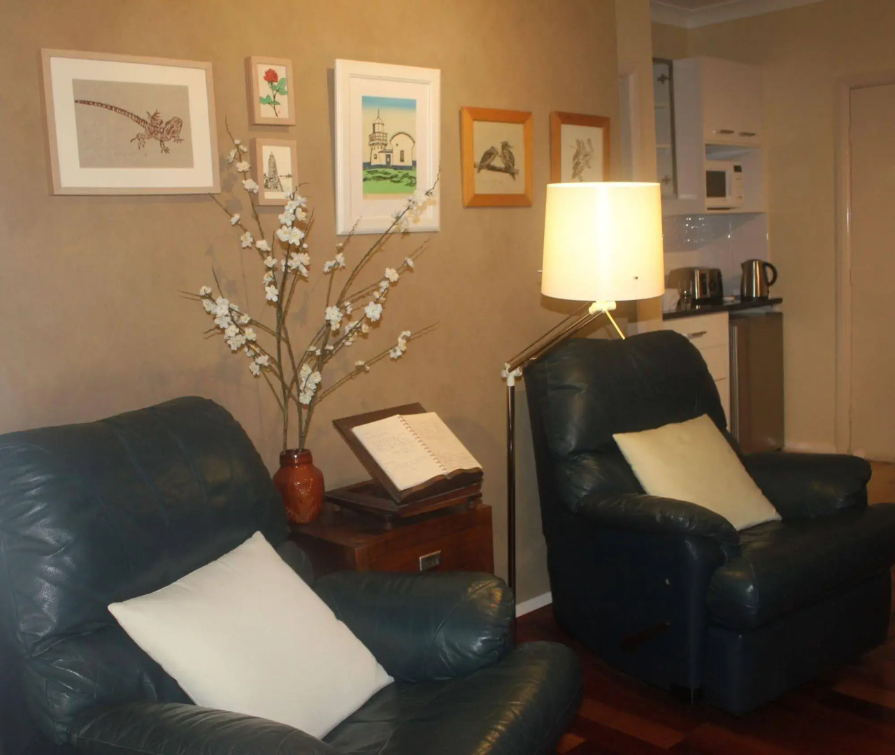 Azura Beach House B&B