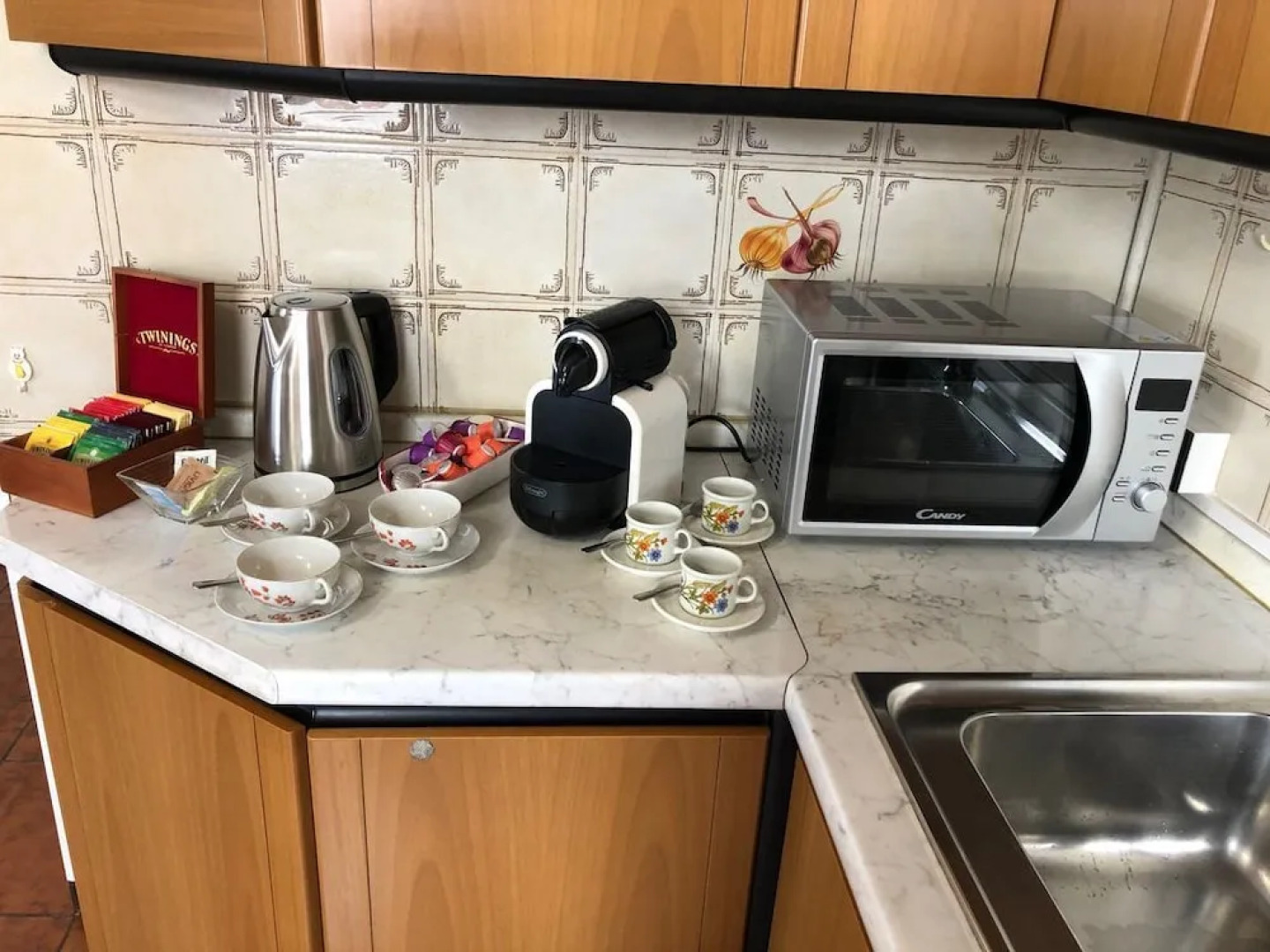 Welc-oM Thermal Apartment