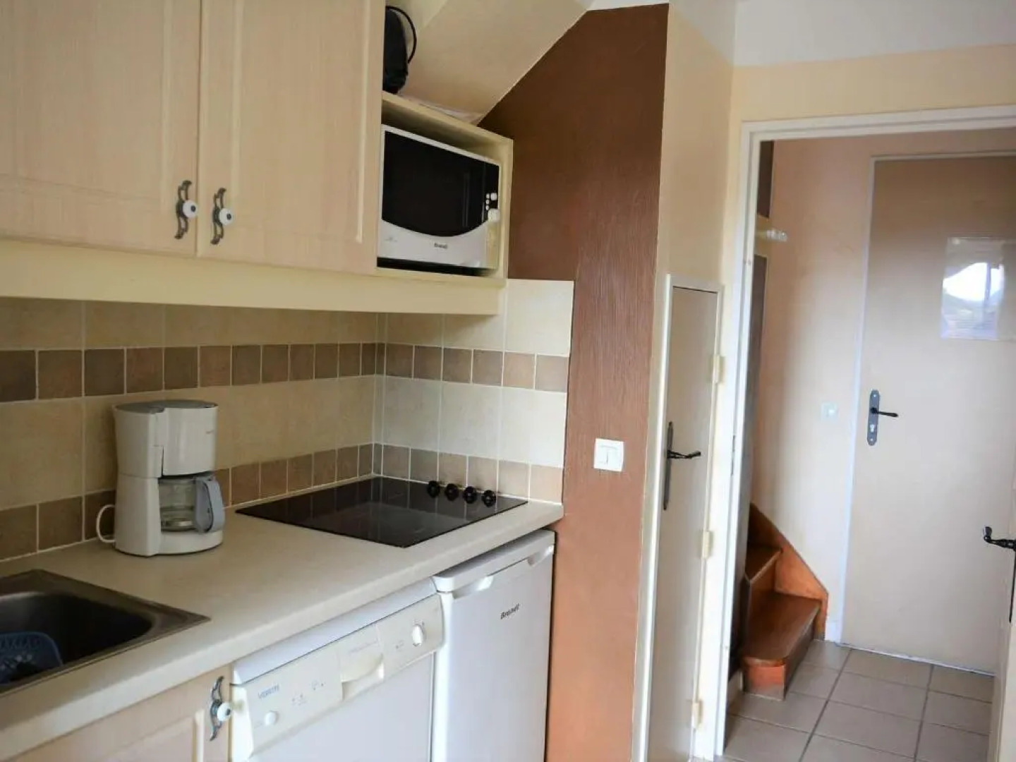 MAISON GROSPIERRES, 2 PIèCES, 6 PERSONNES - FR-1-382-86