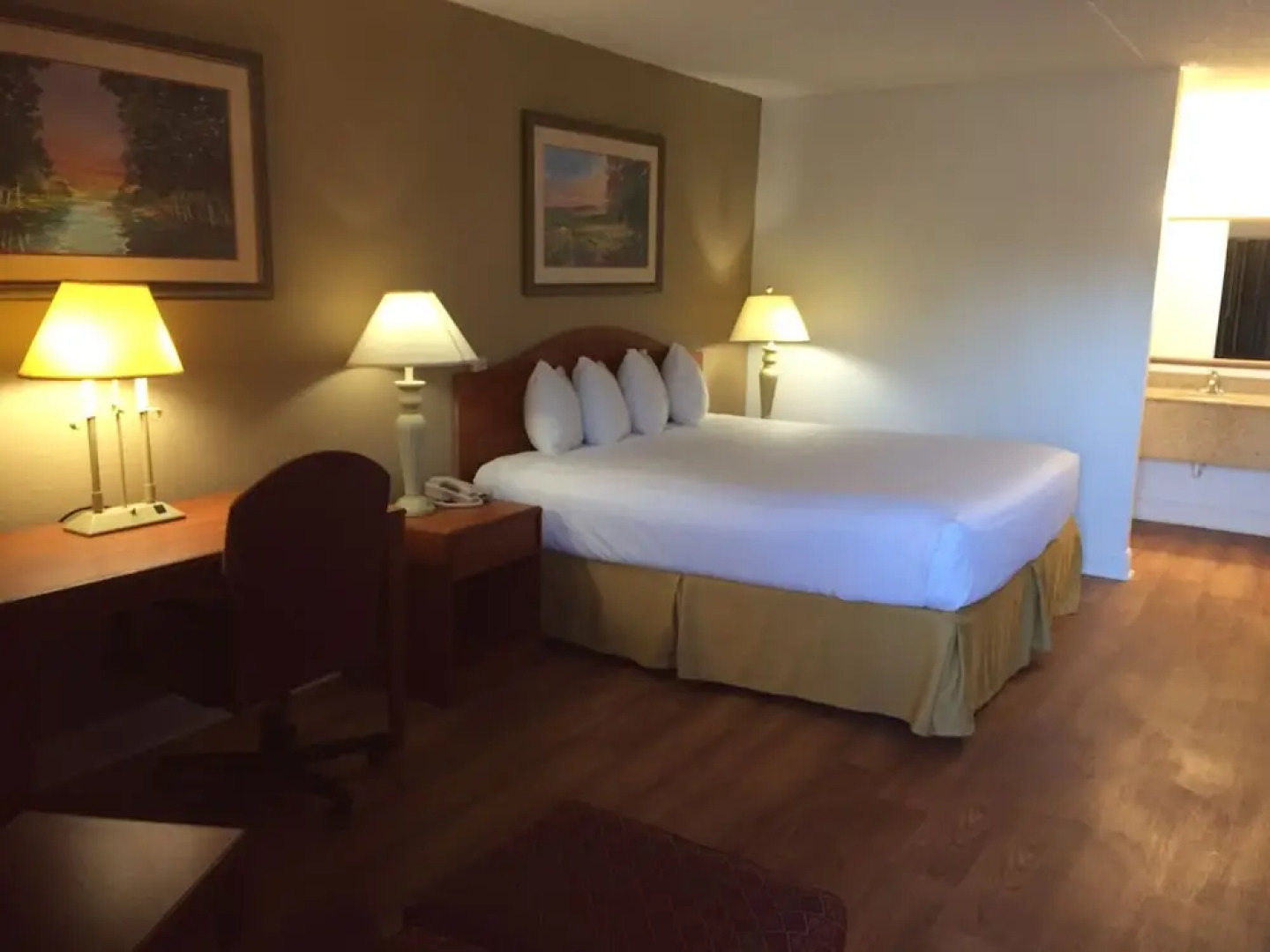 Centerstone Inn Doswell At Kings Dominion