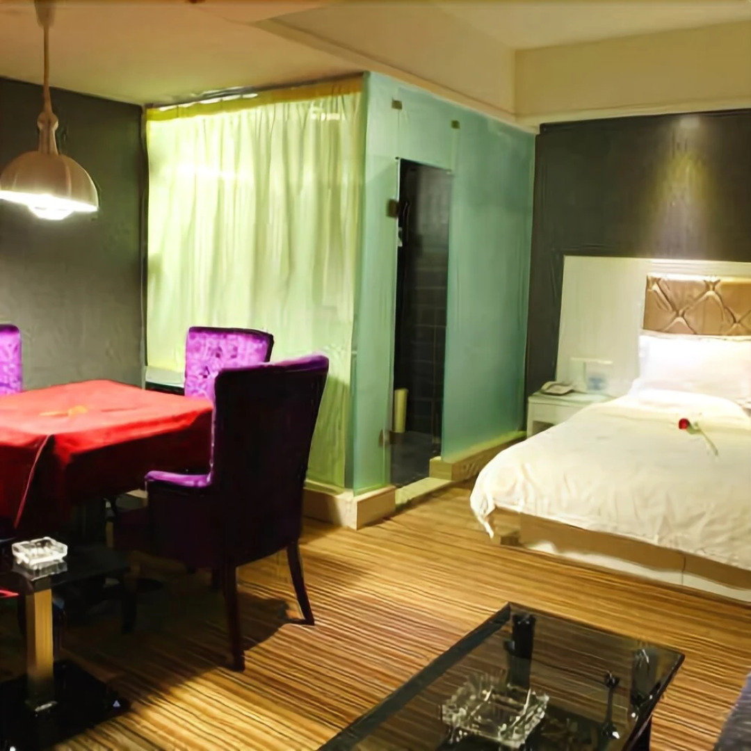 Zhongwei Huanghe Hotel