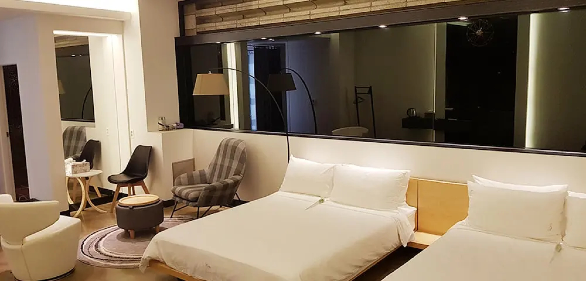Soar Hotel