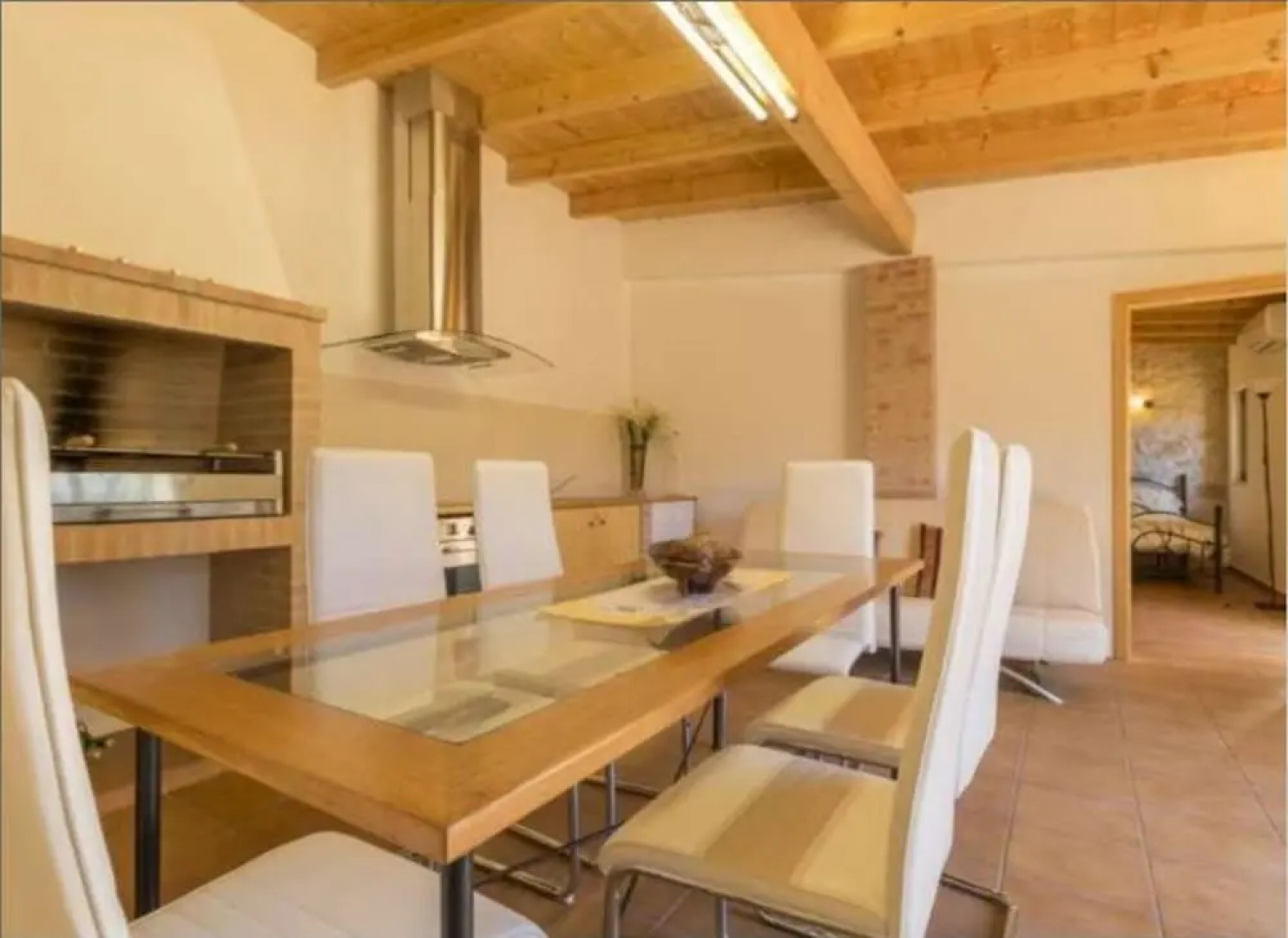 Villa - 6 Bedrooms with Pool and WiFi - 103920