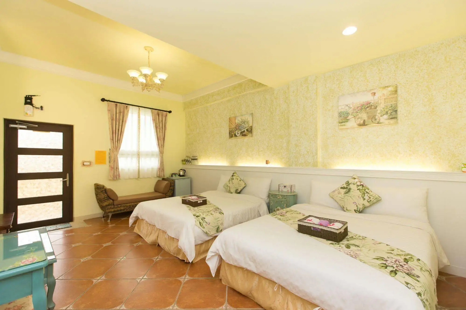 The Anderson Manor Hotel