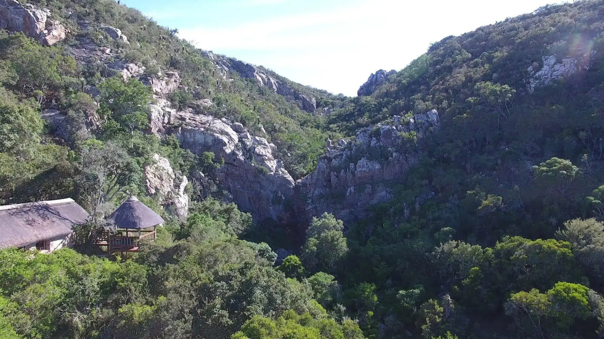 Woodbury Lodge - Amakhala Game Reserve