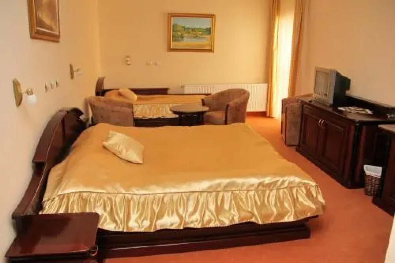 Hotel Villa Majur