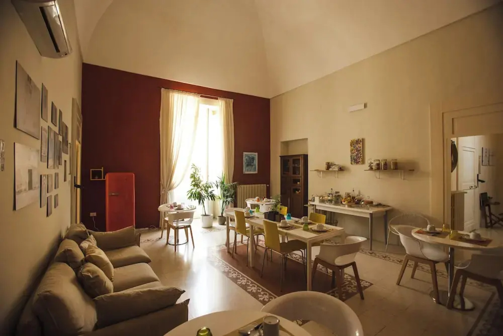 4Brooms Boutique B&B