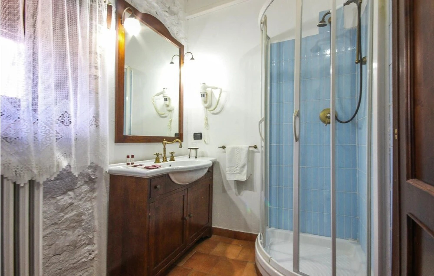Amazing Home in Fragneto Monforte With Wifi, Private Swimming Pool and 4 Bedrooms