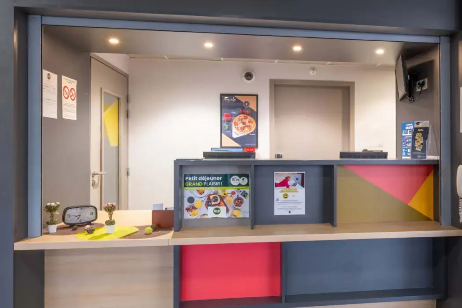 B&B HOTEL ANNEMASSE Saint-Cergues