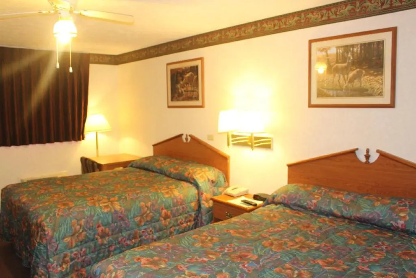 Deerfield Inn