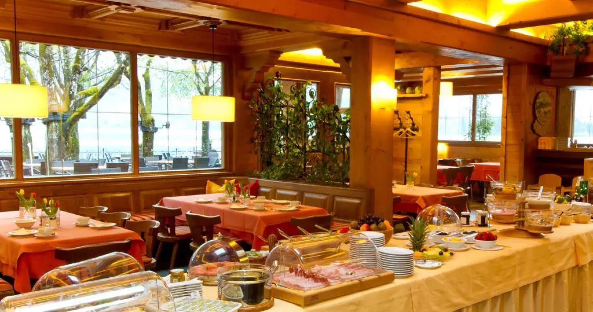 Seeböckenhotel Zum Weißen Hirschen