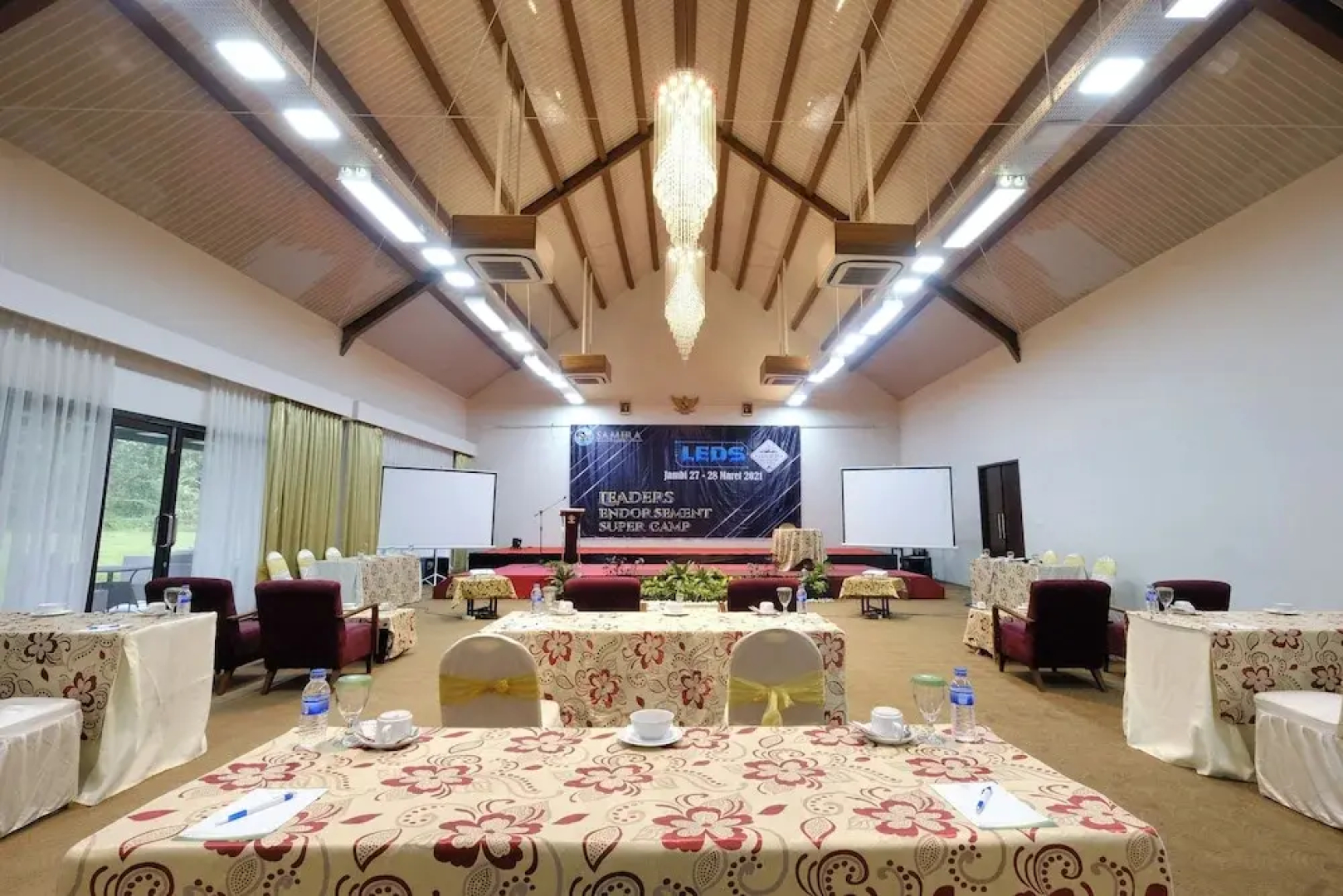 Rumah Kito Resort Hotel Jambi by WH